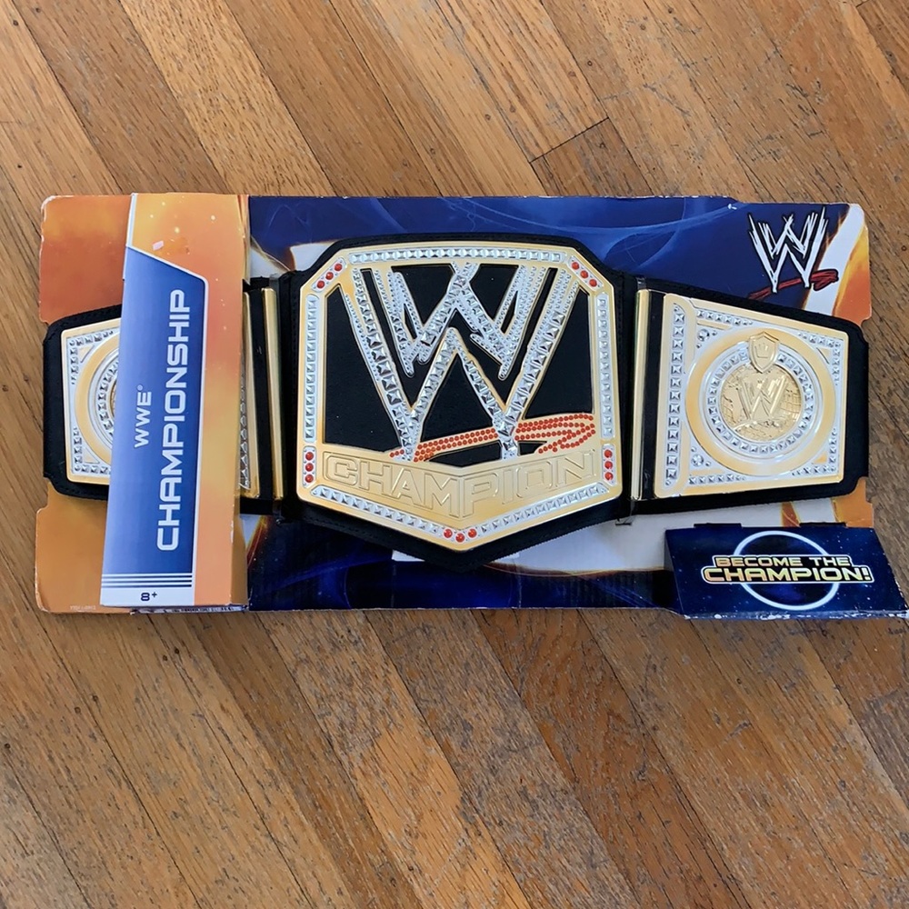 2013 WWE championship toy belt